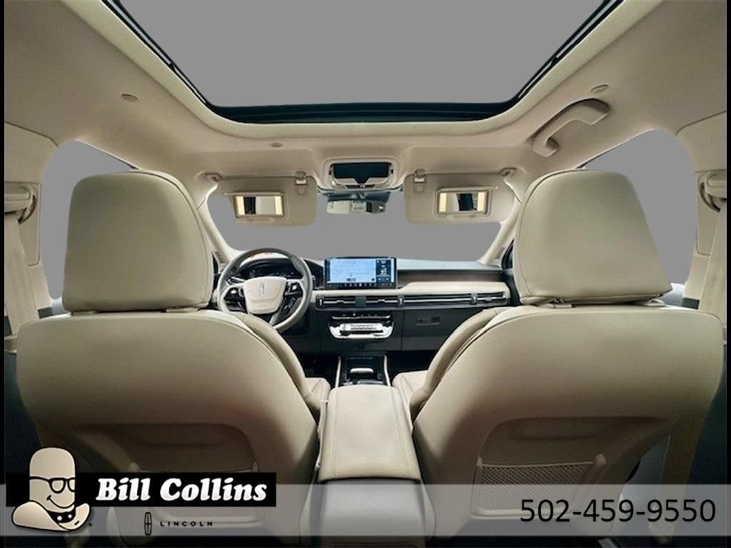 New 2024 Lincoln Corsair Grand Touring AWD/4WD image 22