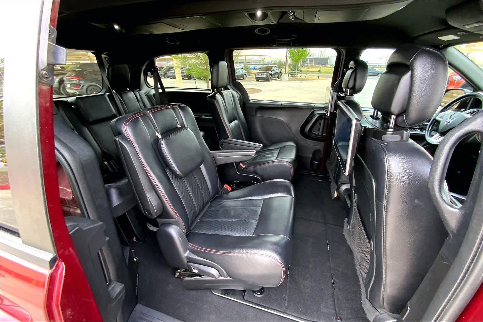 Used 2019 Dodge Grand Caravan GT image 20