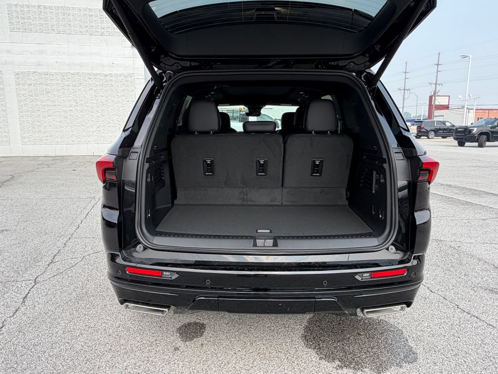 New 2026 Buick Enclave Sport Touring w/ Super Cruise Package AWD/4WD image 8