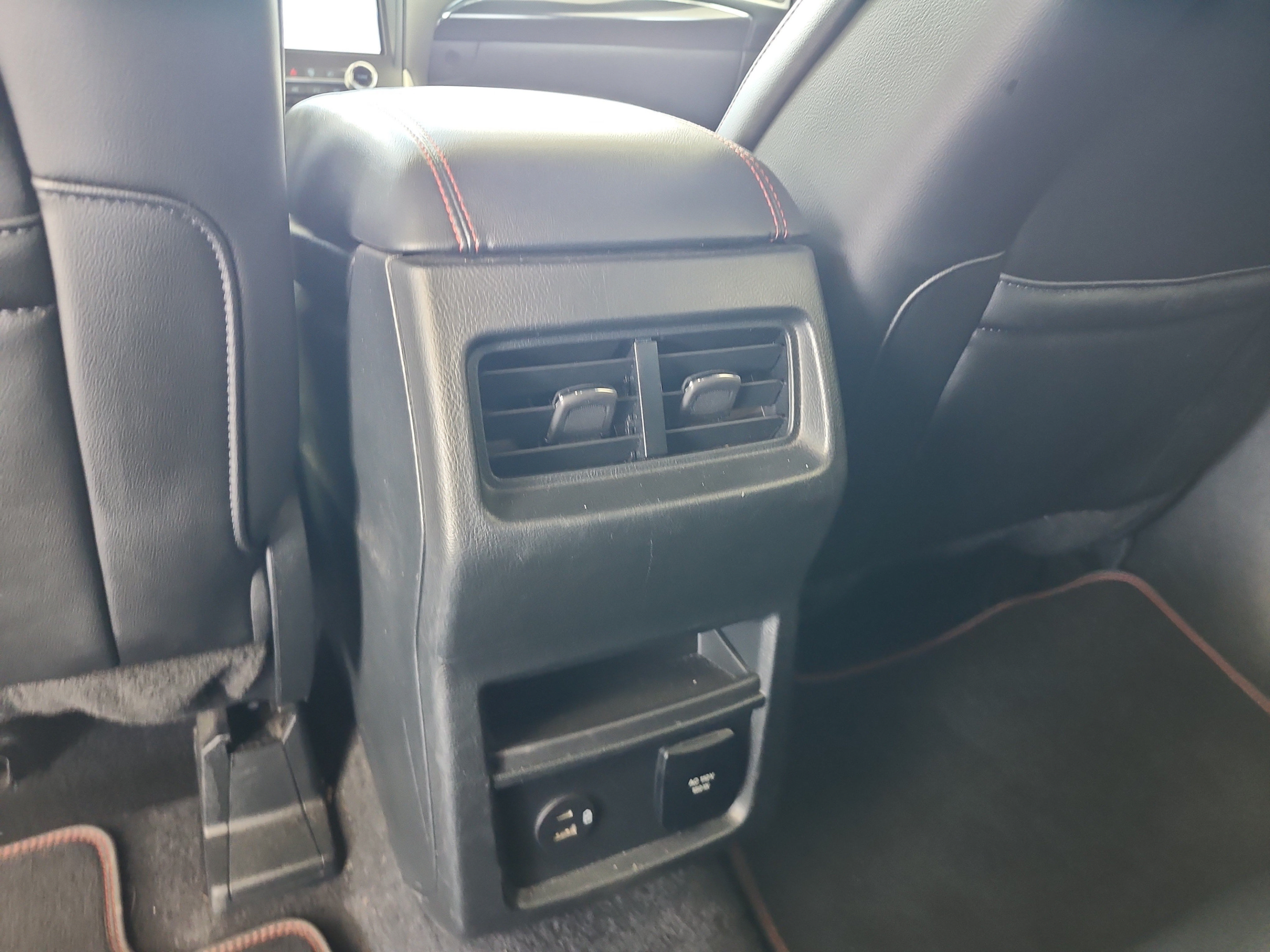 Certified 2021 Ford Edge ST-Line FWD image 18