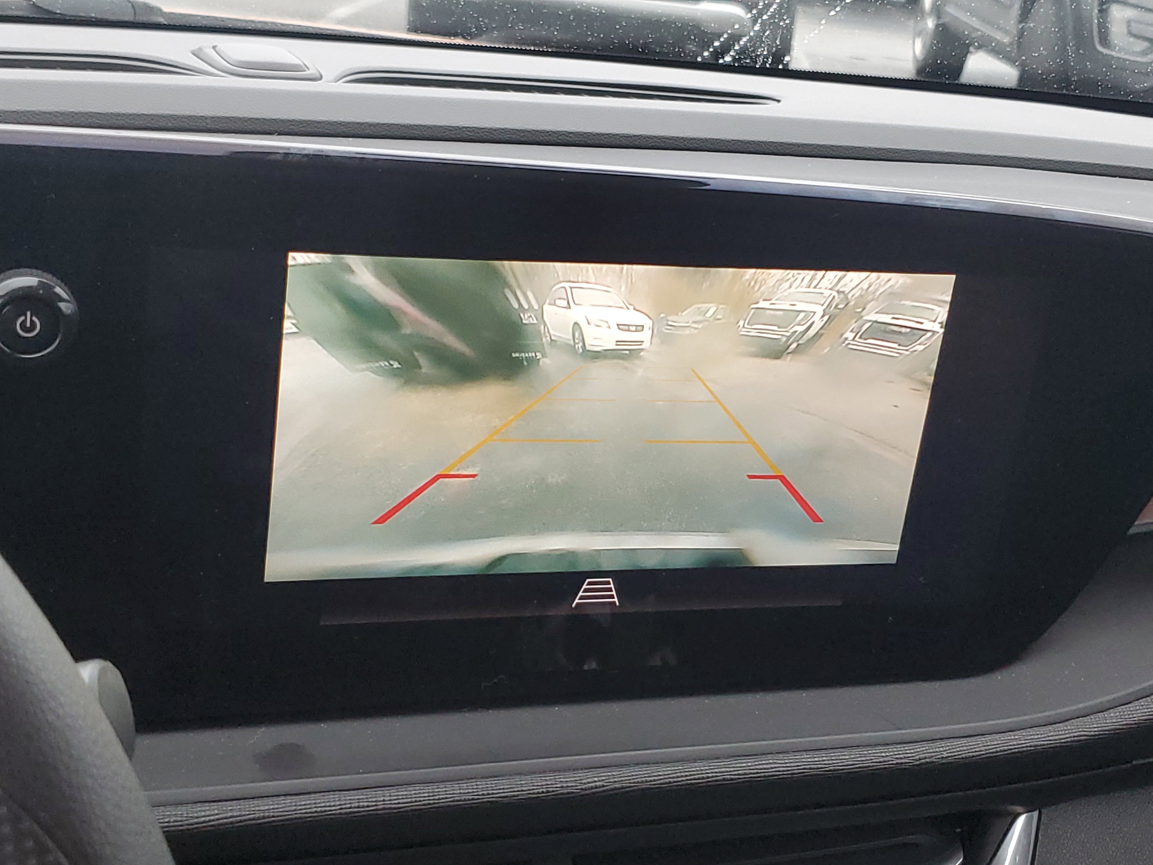 Used 2024 Buick Envista Preferred w/ Advanced Safety Package image 20