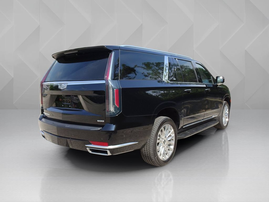 Used 2022 Cadillac Escalade ESV Premium Luxury AWD/4WD image 5