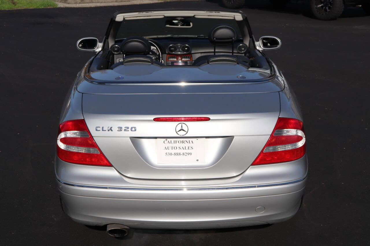 Used 2005 Mercedes-Benz CLK 320 Cabriolet image 6