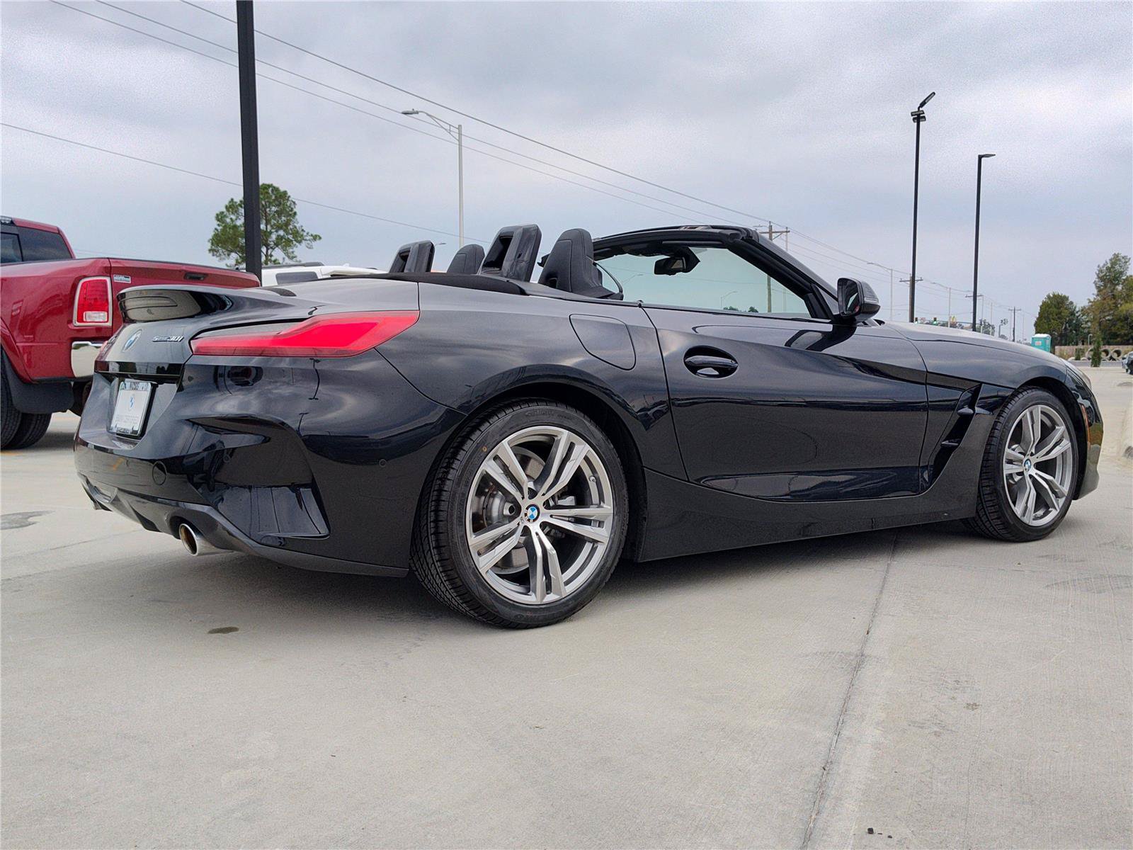 Certified 2025 BMW Z4 sDrive30i RWD image 8
