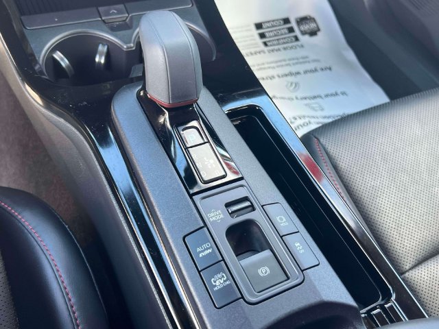 Certified 2024 Toyota Prius Prime Premium w/ Advanced Technology Package FWD image 31