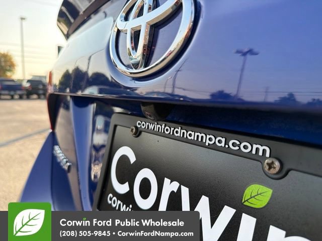 Used 2017 Toyota Corolla SE FWD image 11