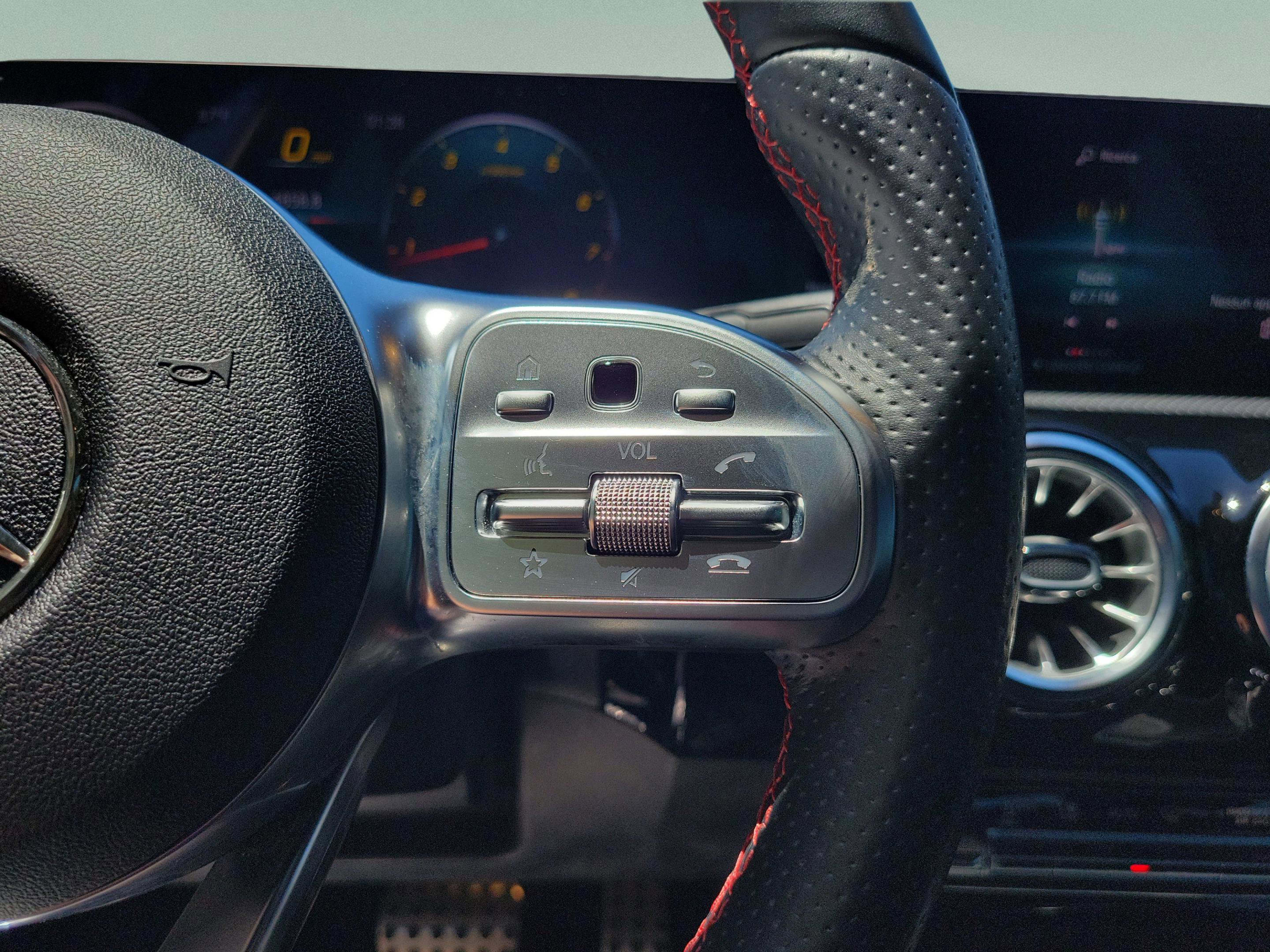 Used 2022 Mercedes-Benz A 220 image 24