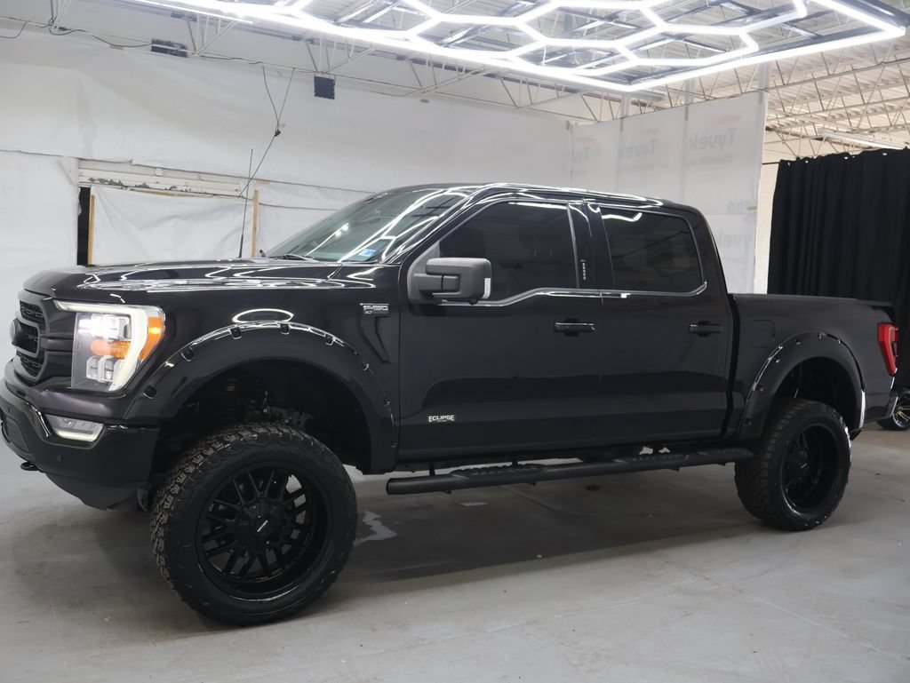 Used 2022 Ford F150 XLT w/ Equipment Group 302A High AWD/4WD image 4