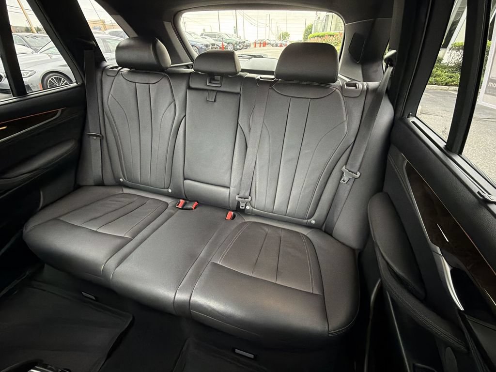 Used 2018 BMW X5 xDrive50i AWD/4WD image 21