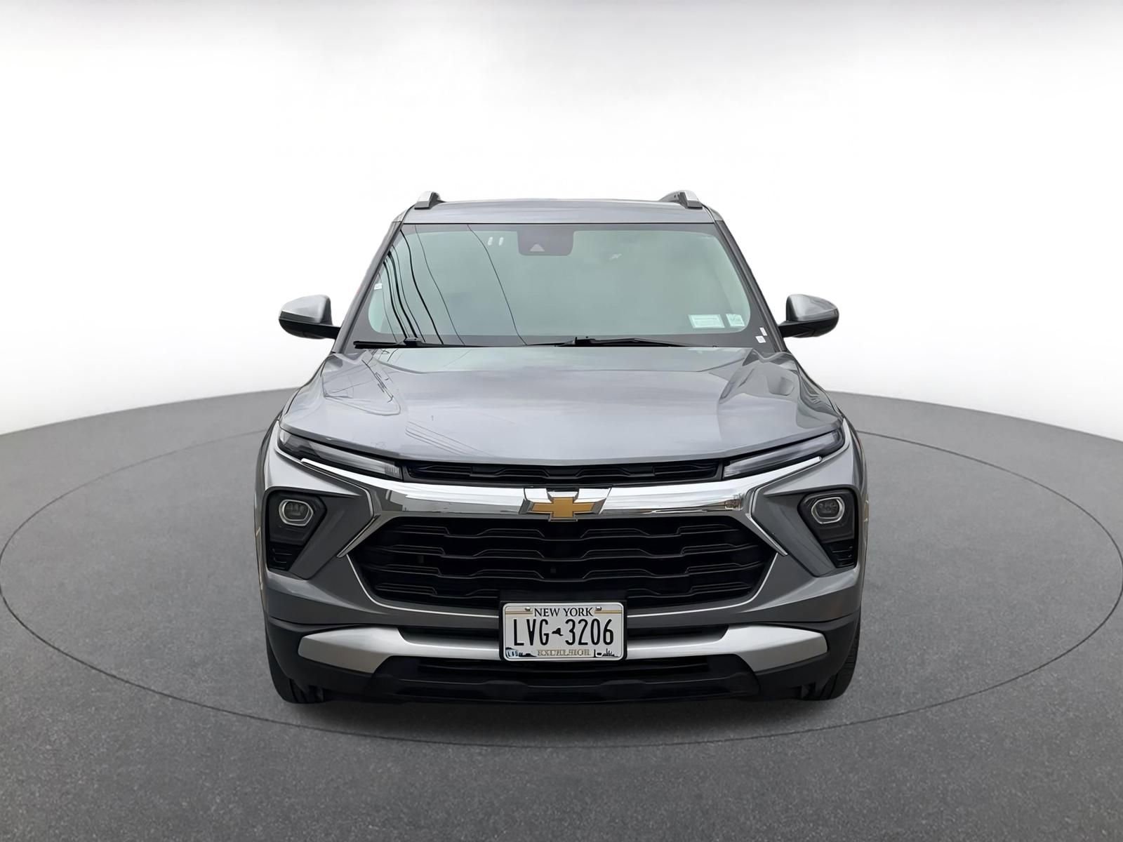 Used 2025 Chevrolet TrailBlazer LT image 4