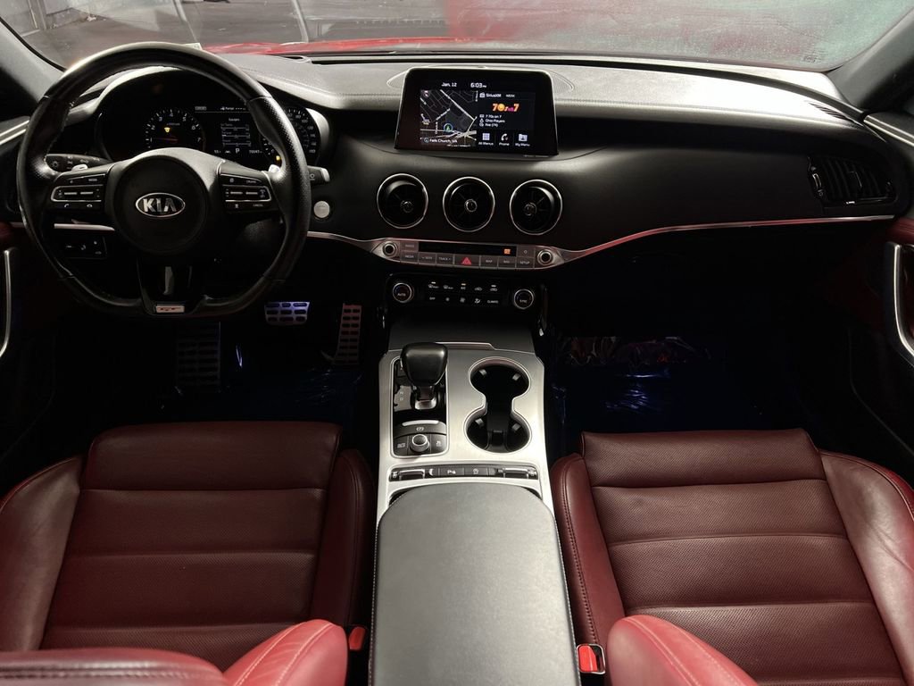Used 2018 Kia Stinger GT2 image 23