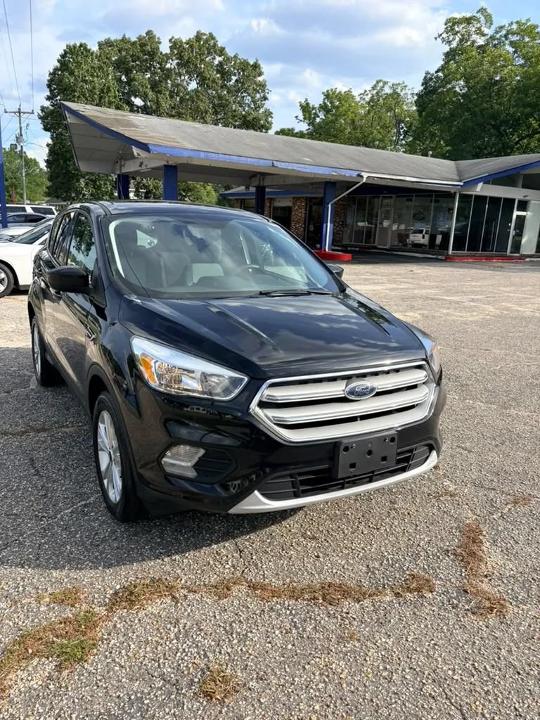 Used 2019 Ford Escape SE AWD/4WD image 3