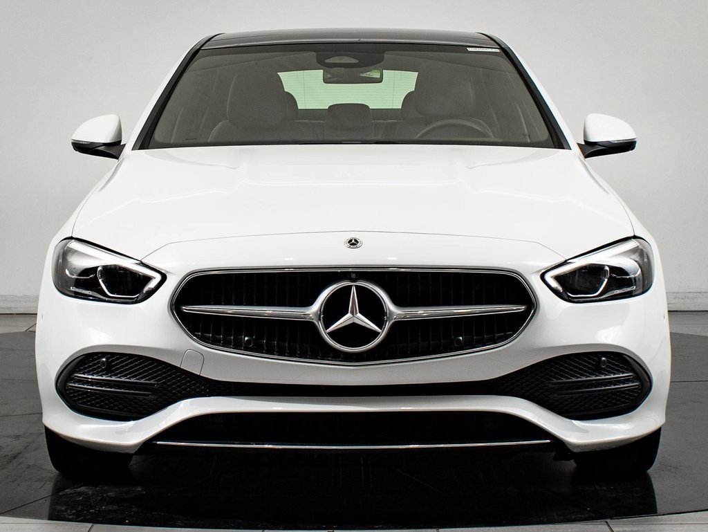 Used 2022 Mercedes-Benz C 300 4MATIC Sedan image 2