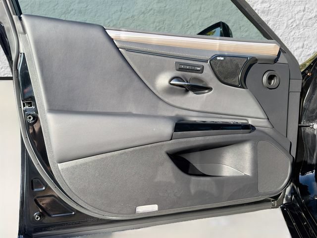 Used 2024 Lexus ES 300h F Sport w/ Accessory Package (Z2) FWD image 21