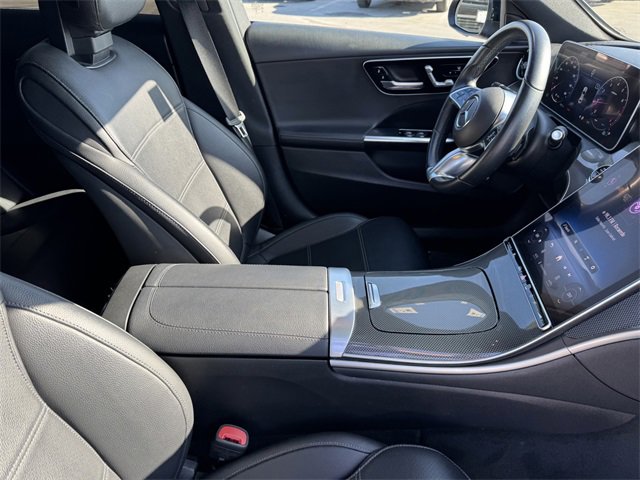 Used 2023 Mercedes-Benz C 300 Sedan image 6