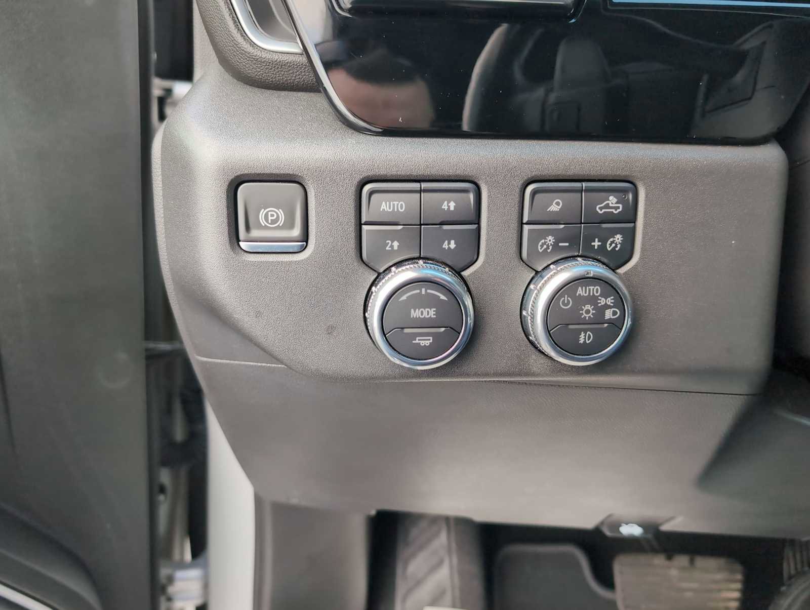 Used 2022 GMC Sierra 1500 SLT w/ SLT Premium Package image 25