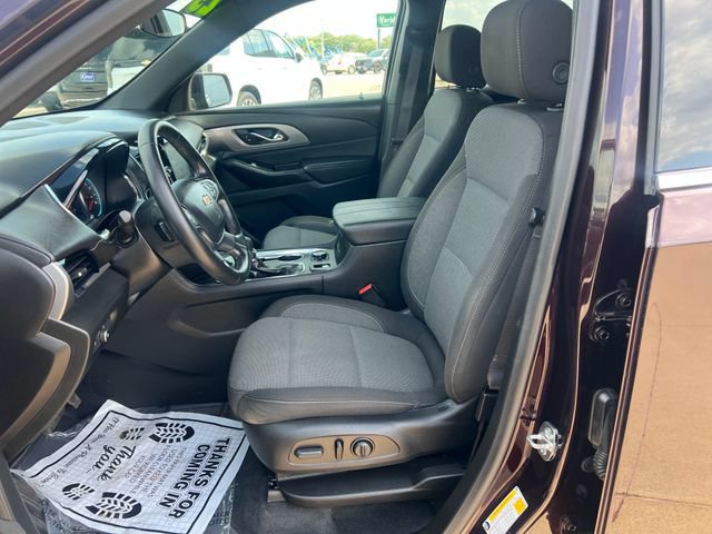 Used 2023 Chevrolet Traverse LT AWD/4WD image 12