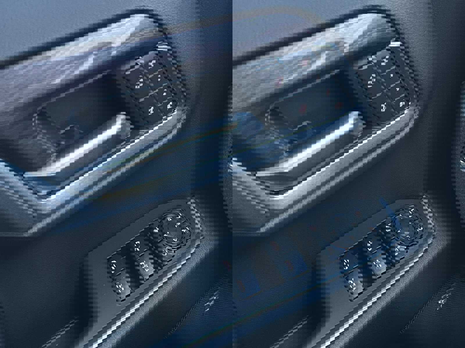 Used 2025 Chevrolet Silverado 1500 LTZ w/ LTZ Premium Package image 34