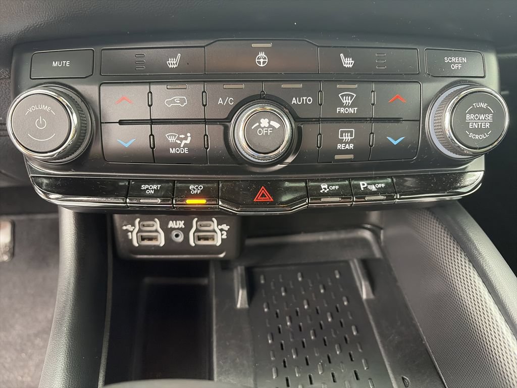 Used 2025 Dodge Durango R/T w/ Blacktop Package AWD/4WD image 24