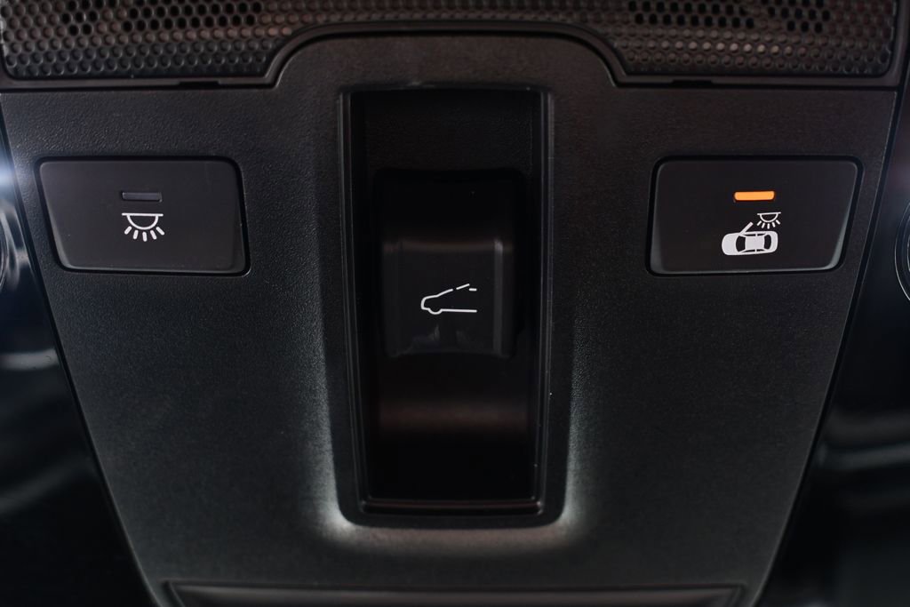 Used 2023 Kia Sportage SX image 32