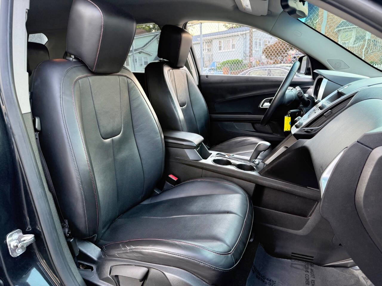 Used 2011 Chevrolet Equinox LTZ image 14