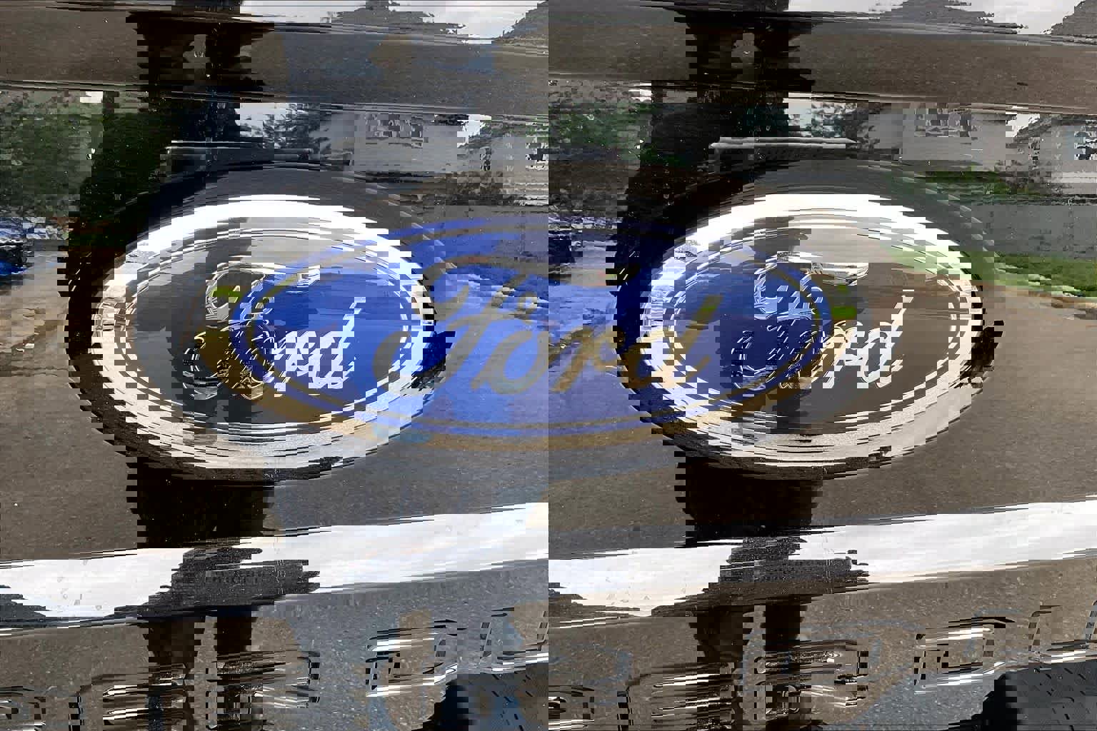 Used 2017 Ford F250 Lariat w/ Lariat Value Package image 30