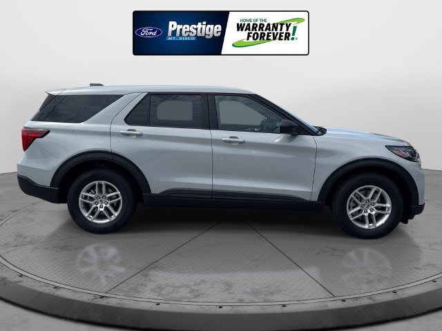 New 2027 Ford Explorer Active RWD image 2
