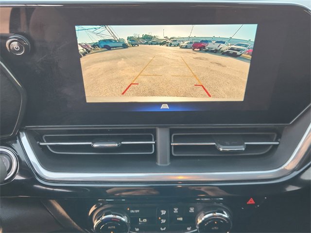 Used 2024 Chevrolet Trax RS w/ Driver Confidence Package image 17