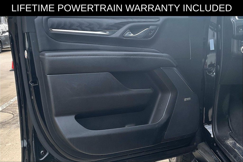 Used 2022 GMC Yukon Denali AWD/4WD image 15
