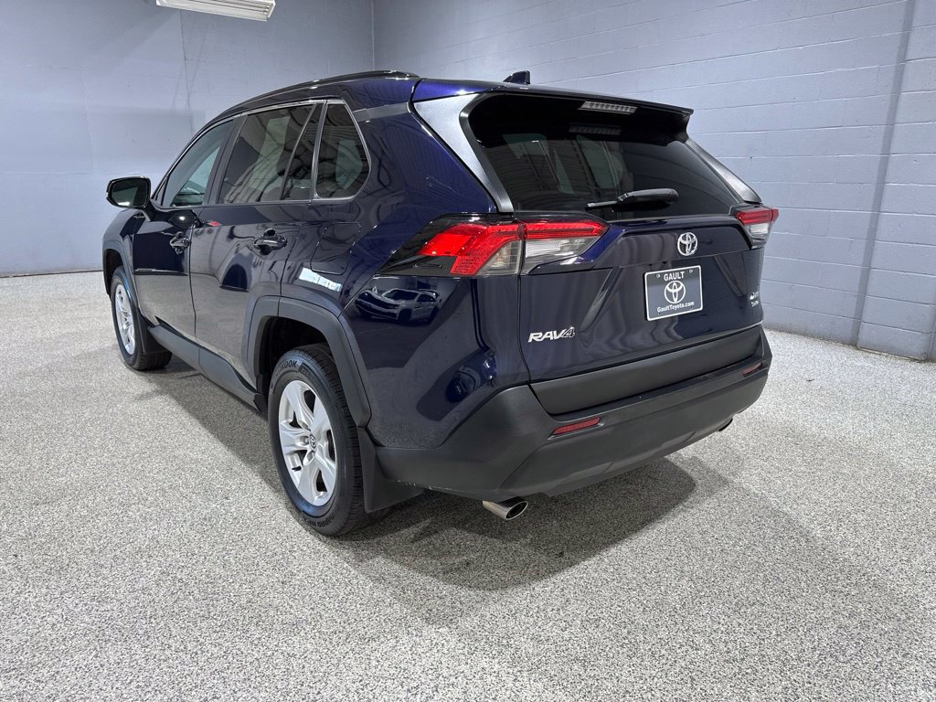 Used 2021 Toyota RAV4 XLE w/ Convenience Package AWD/4WD image 7