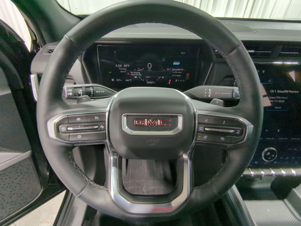 Used 2025 GMC Terrain Elevation w/ Elevation Premium Package image 28