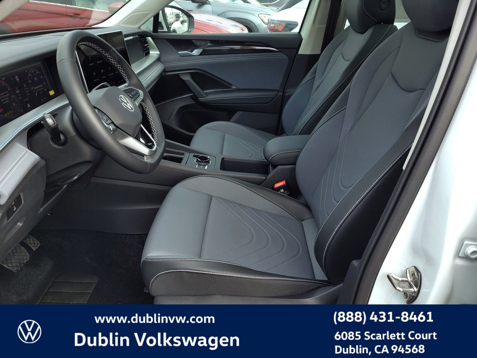 New 2026 Volkswagen Tiguan SE image 13