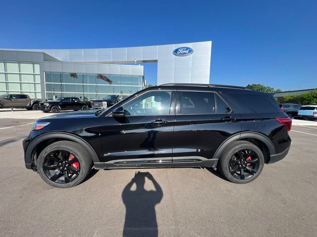Used 2023 Ford Explorer ST w/ Equipment Group 401A AWD/4WD image 8