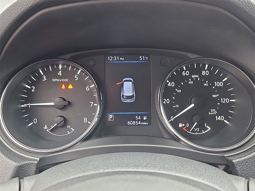 Used 2018 Nissan Rogue SV image 14