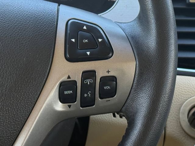 Used 2016 Ford Taurus SEL image 10