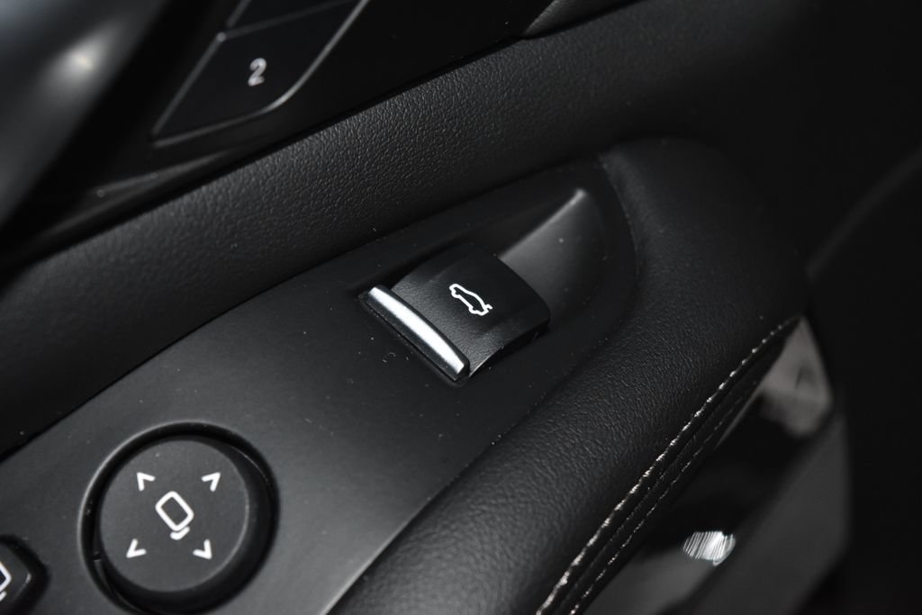 Certified 2025 BMW X5 M60i AWD/4WD image 7