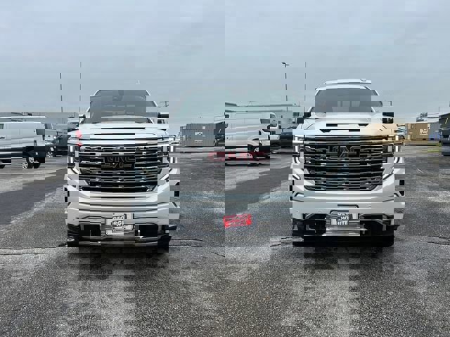Used 2024 GMC Sierra 1500 Denali AWD/4WD image 9