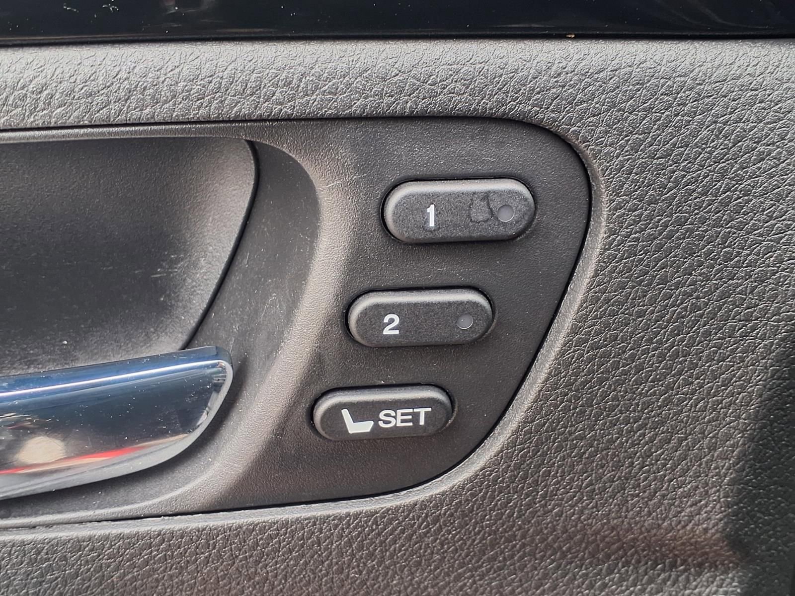 Used 2022 Honda Pilot Touring image 13