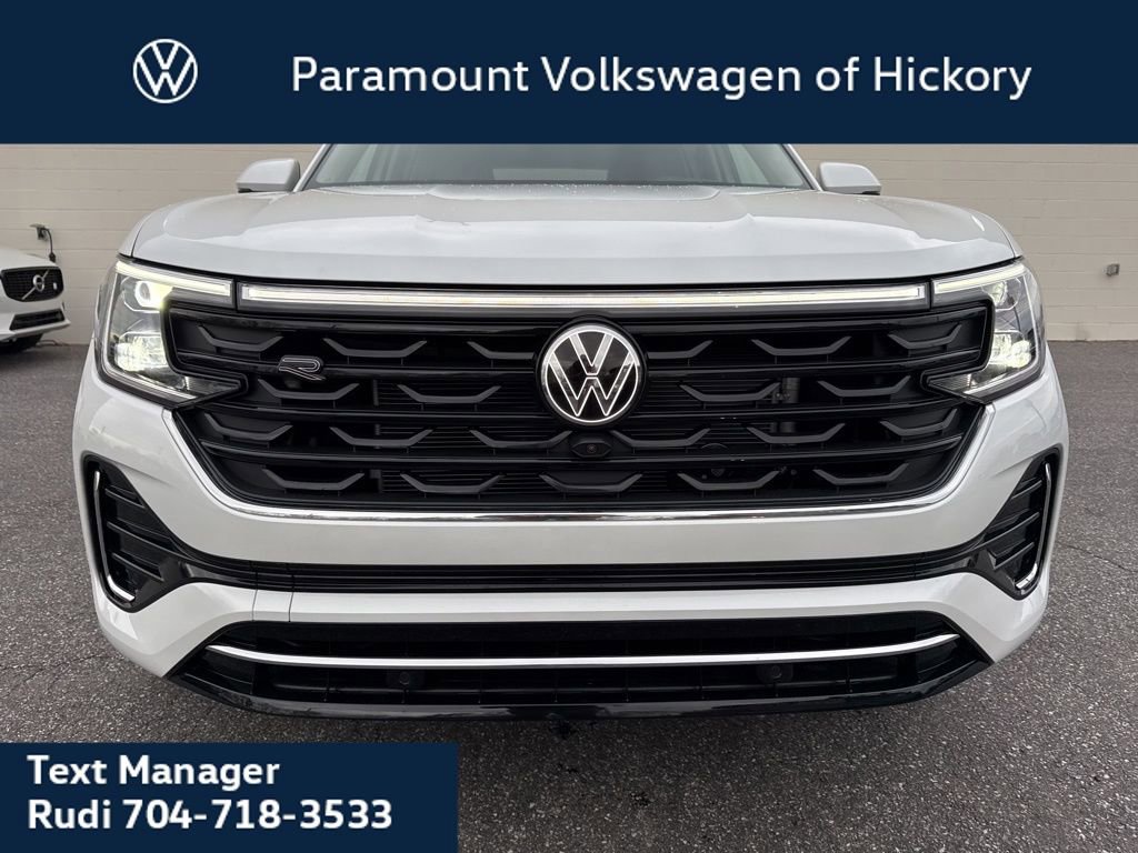 New 2026 Volkswagen Atlas SEL Premium R-Line image 3