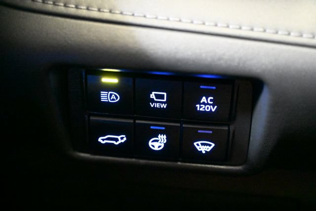 Used 2021 Toyota Highlander Limited AWD/4WD image 48