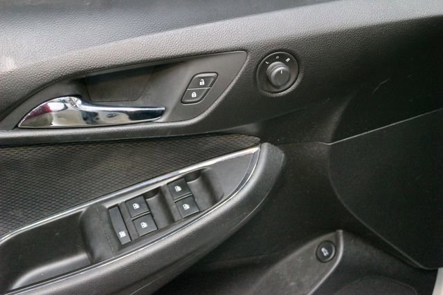 Used 2016 Chevrolet Cruze LT w/ LT Convenience Package FWD image 13