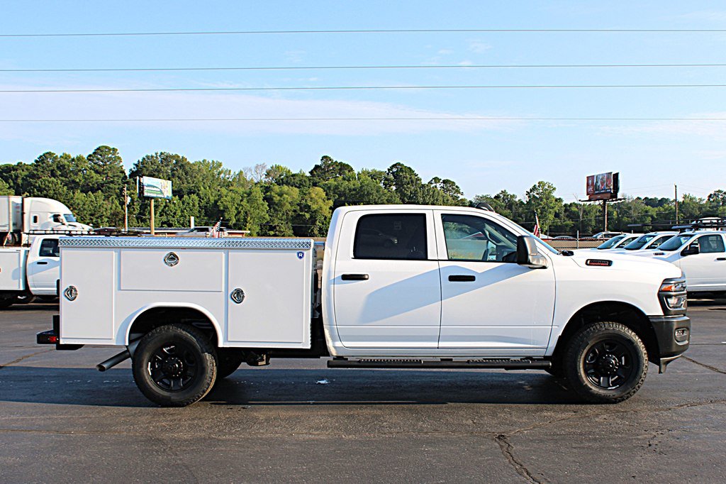 Used 2025 RAM 2500 Tradesman AWD/4WD image 11