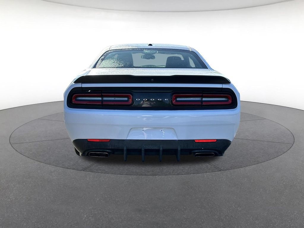 Certified 2023 Dodge Challenger SXT RWD image 4