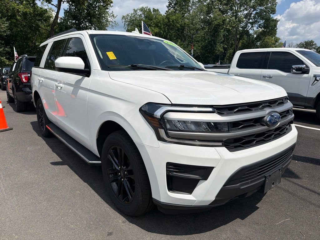 Used 2023 Ford Expedition XLT