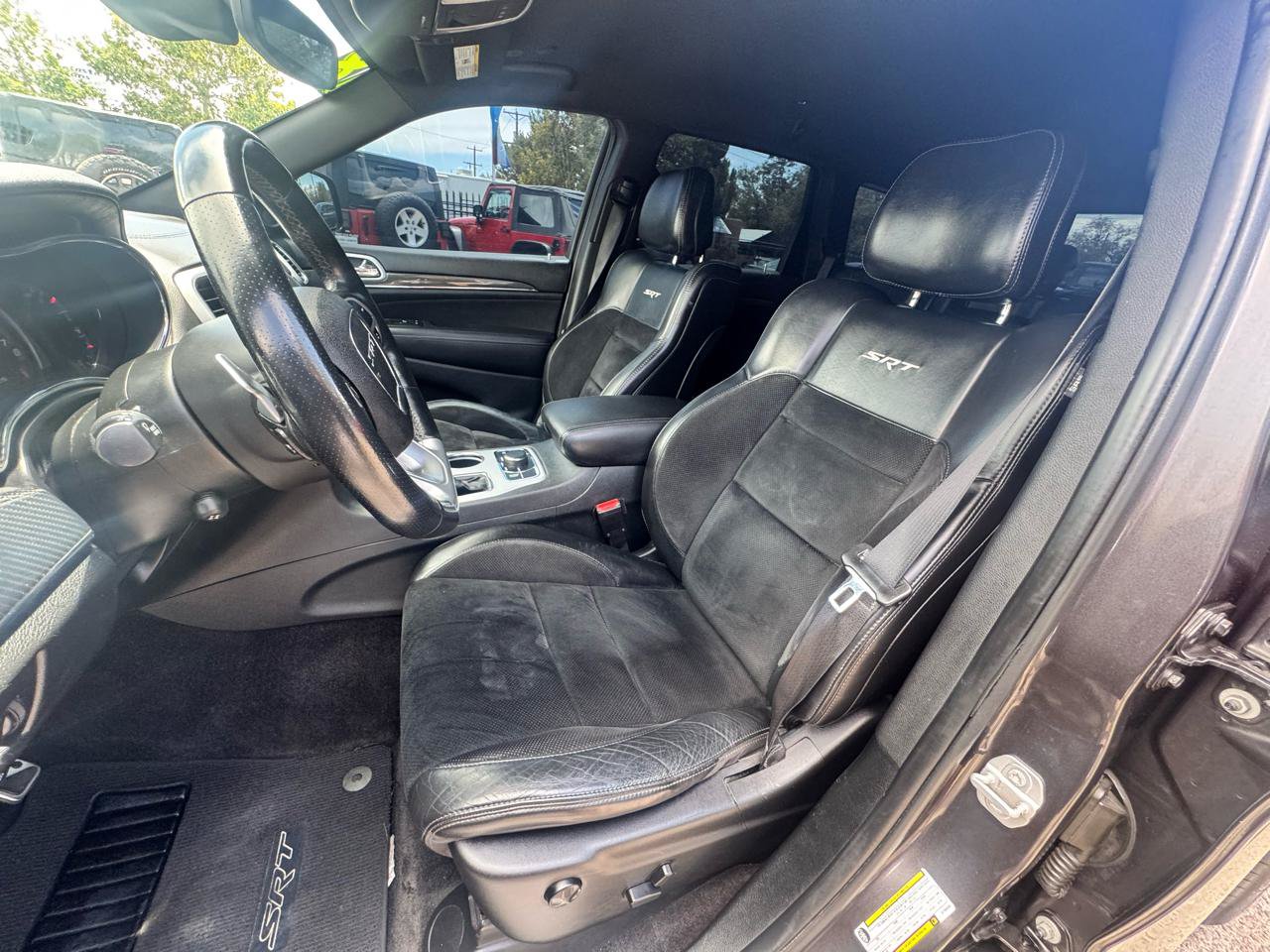 Used 2018 Jeep Grand Cherokee SRT AWD/4WD image 13