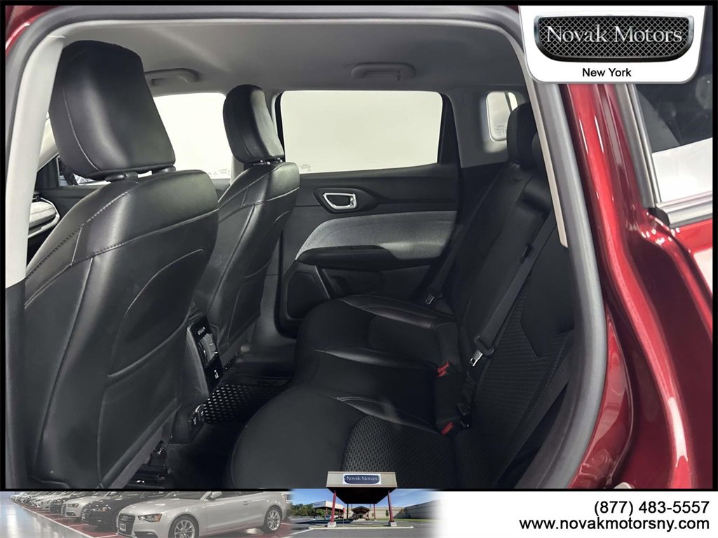 Used 2022 Jeep Compass Latitude w/ Convenience Group image 11