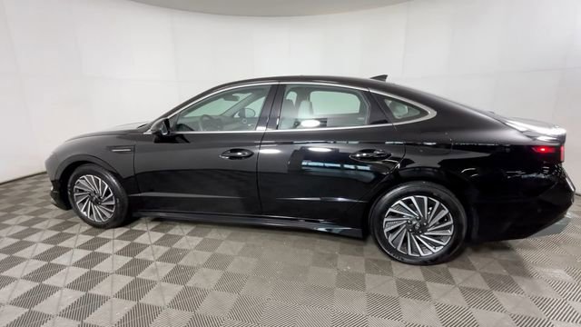 Used 2024 Hyundai Sonata Limited FWD image 8