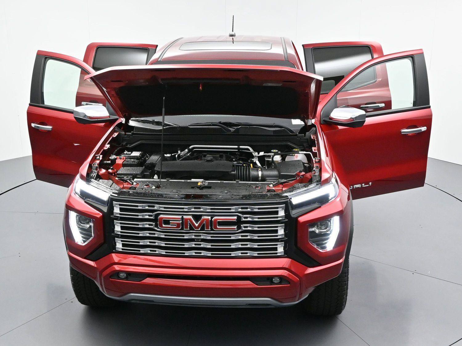 Used 2026 GMC Canyon Denali AWD/4WD image 45