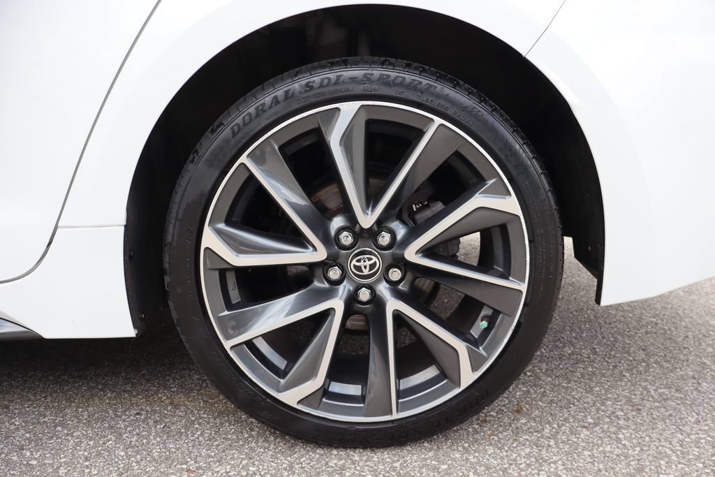 Used 2021 Toyota Corolla XSE FWD image 26