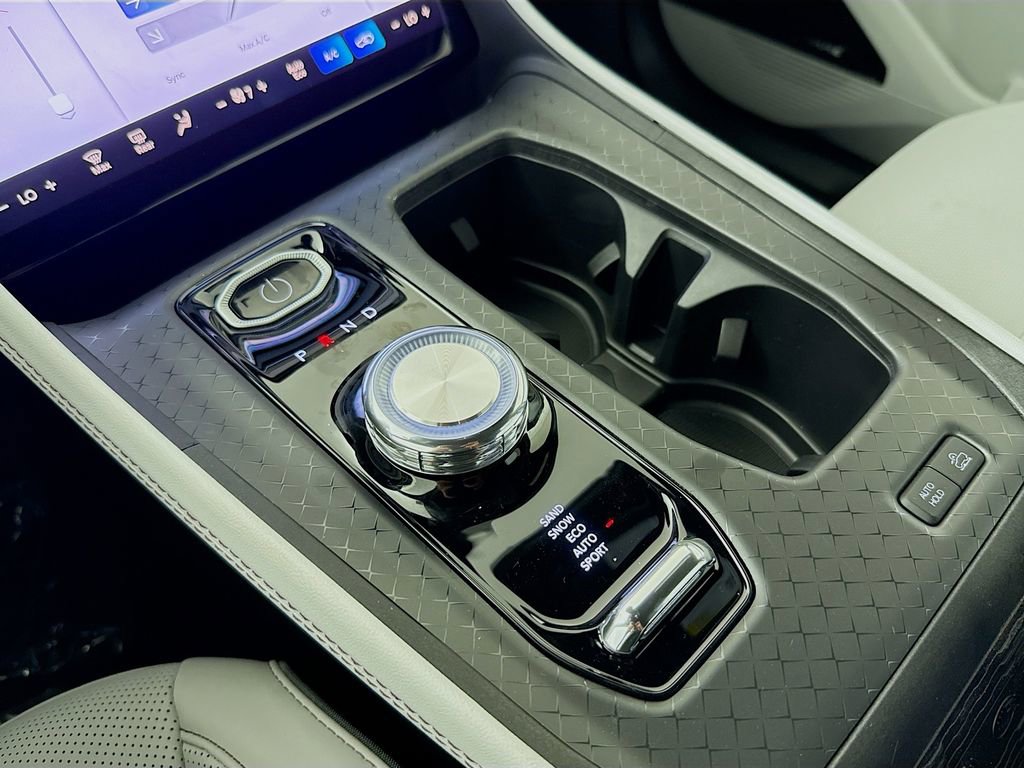 New 2025 Jeep Wagoneer S Limited AWD/4WD image 17